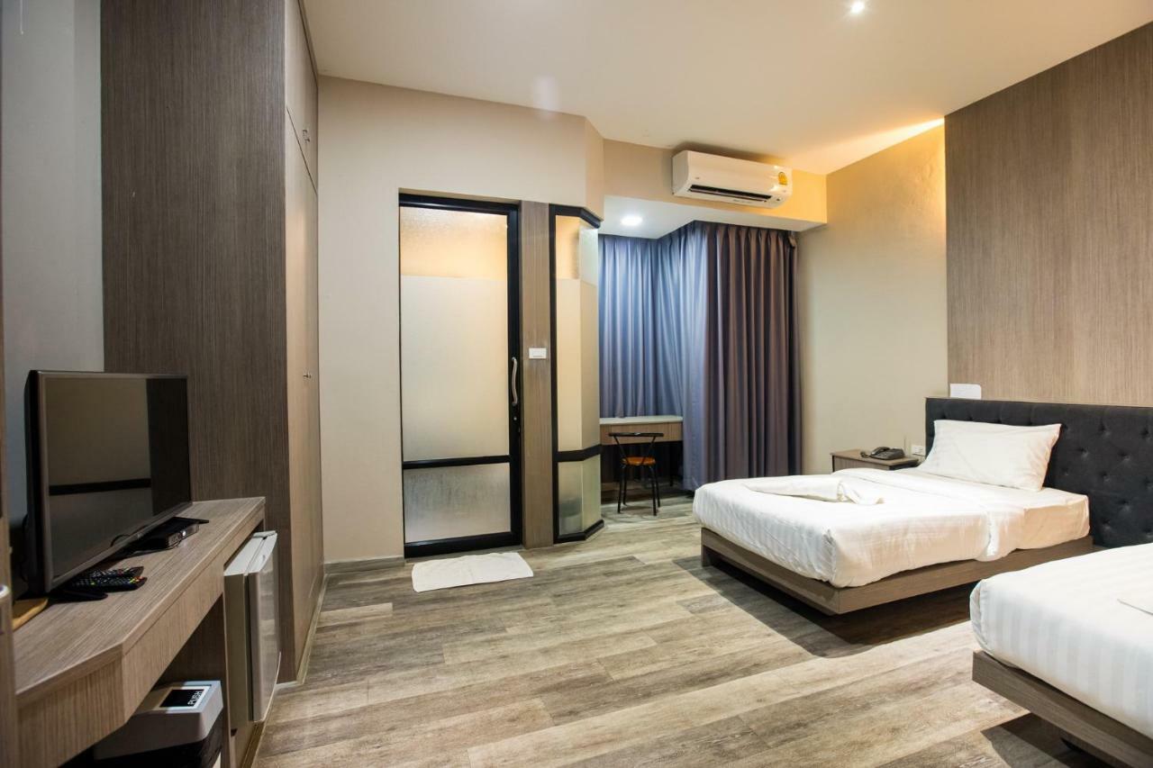 Tara Park Resotel Rangsit Zewnętrze zdjęcie